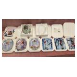 11 - MIXED LOT OF COLLECTIBLE PLATES (B32)
