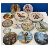 11 - MIXED LOT OF COLLECTIBLE PLATES (B30)