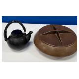 11 - MINI TEAPOT & COVERED BOWL (B28)