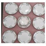 11 - FLORAL CHINA DINNER PLATES