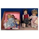 11 - LOT OF THREE COLLECTIBLE DOLLS (M220)