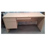 11 - MODERN WOOD OFFICE DESK