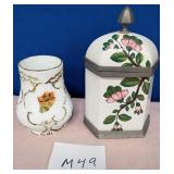 14 - TWO PIECES VINTAGE COLLECTIBLES (M49)