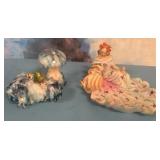 11 - TWO COLLECTIBLE FIGURINES (M54)