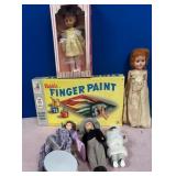 11 - COLLECTIBLE DOLLS, FINGER PAINT KIT (M208)