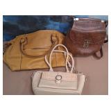 11 - ASSORTED WOMENS HANDBAGS LOT