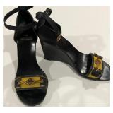 431 - PAIR OF TORY BURCH SHOES SIZE 9.5 (A28)