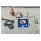 B - MIXED LOT OF COLLECTIBLES (F9)