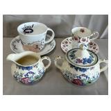 B - FRANCISCAN SUGAR & CREAMER + 2 ENGLISH TEACUPS