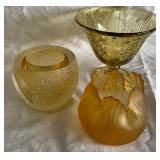 B - AMBER TRIO ART GLASS (B117)