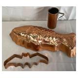 B - COPPER FISH BAT COOKIE CUTTER + MEASURING CUP