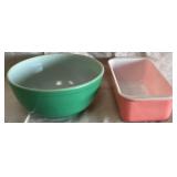 B - PYREX LOAF PAN & BOWL (F67)