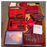 M - WALLETS, CASES, NOTE CARDS, MINI TOOL SET (K42