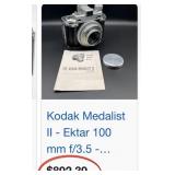 M - VINTAGE KODAK MEDALIST CAMERA (K37)