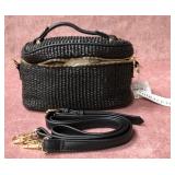 9 - SHIRALEAH BLACK CROSSBODY BAG (W55)