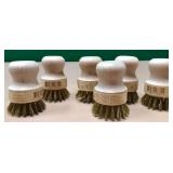 43 - LOT OF SIX BRASS WIRE BRUSHES (S62)