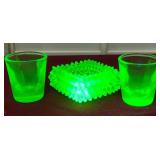 Z - THREE PIECES VINTAGE COLLECTIBLE URANIUM GLASS