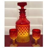 Z - VIKING YESTERYEAR AMBERINA DECANTER & GLASSES