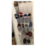 Q - OVER-THE-DOOR SHOE ORGANIZER WITH SHOES (L4)