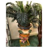 Q - MAJOLICA-STYLE CERAMIC JARDINIERE WITH PLANT