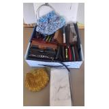 Q - MIXED LOT OF COIN PURSES (G28)