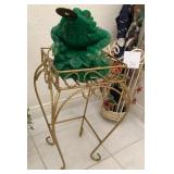 Q - GOOD FORTUNE FROG WITH METAL STAND (L45)