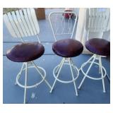 Q - OUTDOOR PATIO 39'  BARSTOOLS(G16)