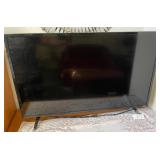 Q - VIZIO TV (R7)