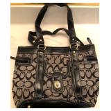 Q - COACH SHOULDER BAG (M68)