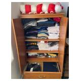 Q - MIXED LOT OF WOMEN'S CLOTHING SIZE M