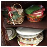 Q - MIXED LOT OF PLATES, HOLIDAY BASKETS (L83)