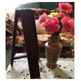 Q - WOOD PLANT STAND, DECOR VASE WITH FAUX FLOWERS