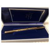 D - LES STYLOS CHRISTIAN DIOR PEN (M15)