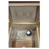 CIGAR HUMIDOR