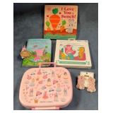 43 - CHILDRENS BOOKS AND ACTIVITY SET