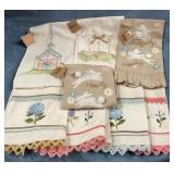 43 - FLORAL AND BUNNY TOWEL SET
