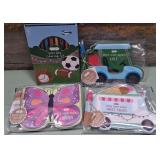 43 - KIDS COLORING AND ACTIVITY SETS