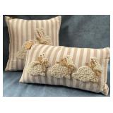 9 - RUSTIC BUNNY DECOR PILLOW SET