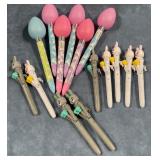 43 - NOVELTY BUNNY AND EGG PENS