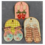 9 - BEADED EASTER BUNNY EARRINGS SET