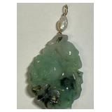 NATURAL CARVED JADE PENDANT (W162)