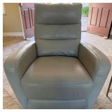 11 -  POWER RECLINER