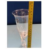 488 - ONE PIECE FRENCH CRYSTAL STEMWARE (D251)