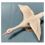 488 - KPM PORCELAIN FIGURINE (D232)