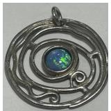 SIGNED CIRCULAR PENDANT 2.6 GRS