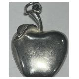 STERLING SILVER APPLE PENDANT 7.3 GRS