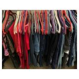 Z - MIXED LOT OF WOMEN'S PANTS SIZE XL (M45)
