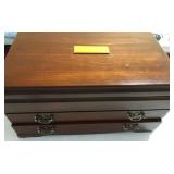 Z - JEWELRY CHEST (J257)