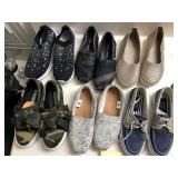 Z - SIX PAIR OF WOMEN'S SHOES (M91)