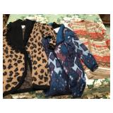 Z - LOT OF THREE SWEATERS SIZE S (R42)